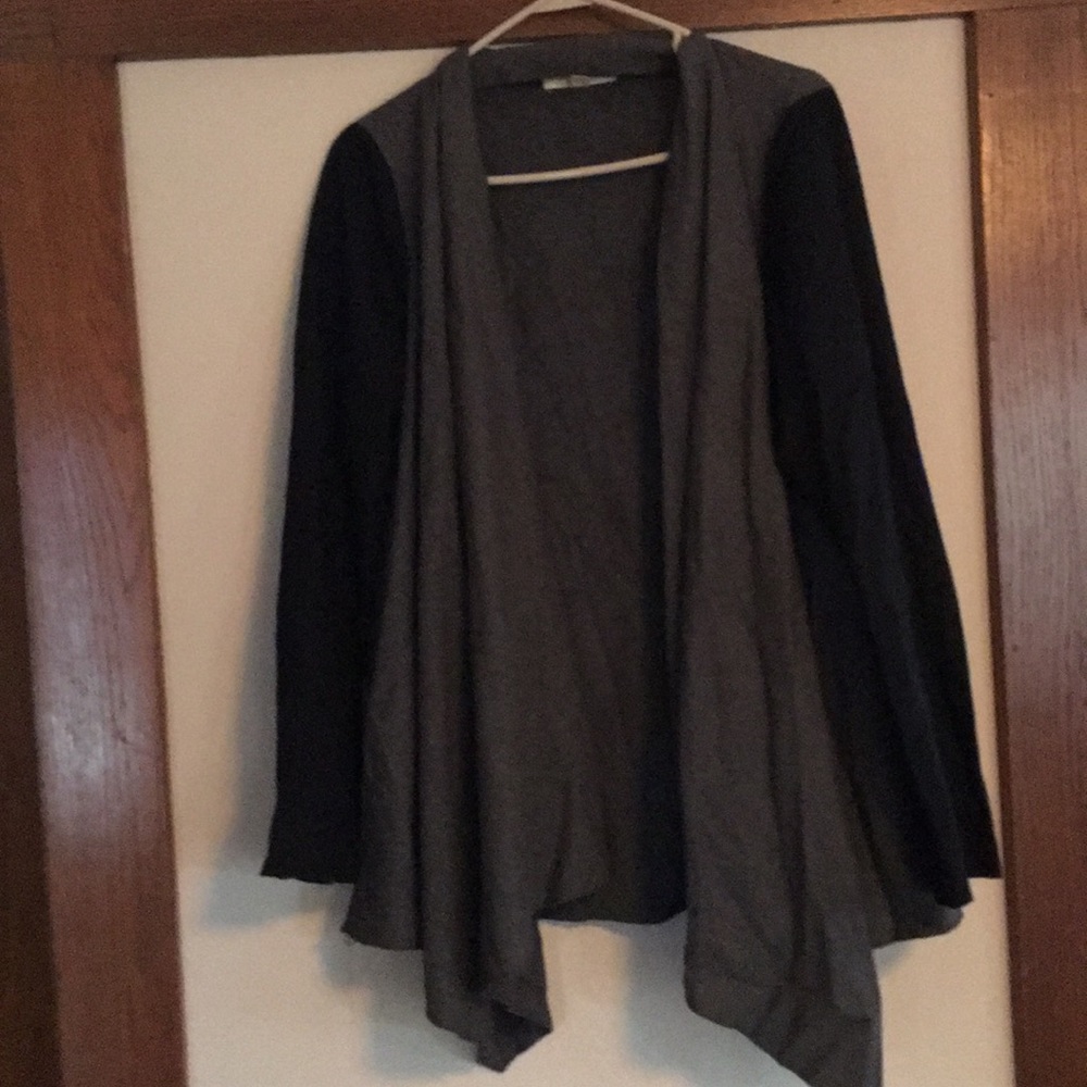 Grey black cardigan